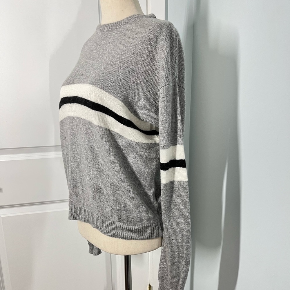 Brandy Melville Bernadette cashmere blend striped center sweater - Picture 9 of 13